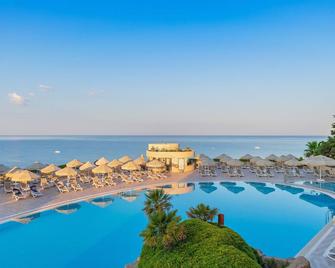 Melas Resort Hotel - Side - Pool