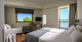 Marin Hotel - Heraklion - Kamar Tidur