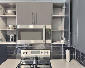 Cozy Bham Getaway, Modern Stay Near Uab - Birmingham - Cuisine