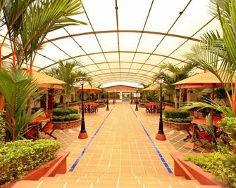 Hotel Hacaritama Colonial - Villavicencio - Phòng khách