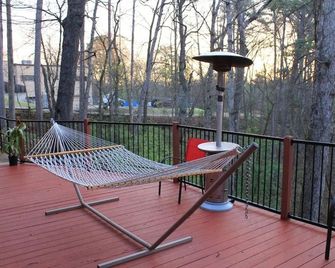 Brydan Suites - Eureka Springs - Parveke