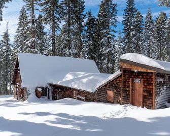 Clair Tappaan Lodge - Norden
