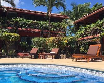 Massai Apartments - Playa Flamingo - Piscine