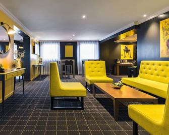 Best Western Hotel Atrium Valence - Valence - Wohnzimmer