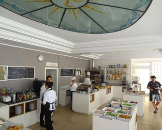 Hotel San Salvador - Bellaria-Igea Marina - Prasmanan