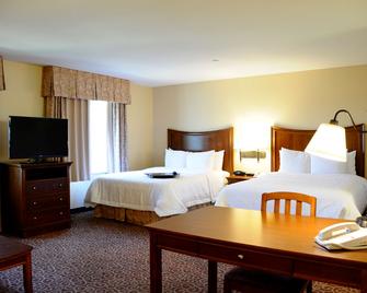 Hampton Inn & Suites Red Bluff - Red Bluff - Bedroom