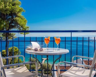 Adrina Beach Hotel - Panormos - Balcony