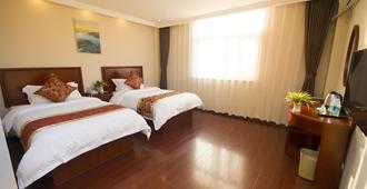 Greentree Inn Tianjin Jinnan Xianshuigu Nanhuan Road Express Hotel - Tianjin - Bedroom