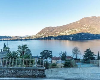 Bellavista Apartment - Blevio - Balcony