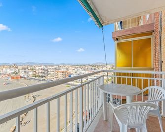 Sunflower Costa Blanca - سانتا بولا - شرفة