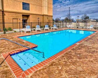 Hampton Inn Clarksdale - Clarksdale - Pool