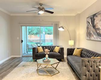 Chic Cozy Retreat - Alexandria - Sala de estar