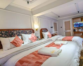 Hotel Sonar Bangla Darjeeling - Darjeeling - Soveværelse