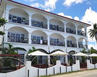 Little Italy Hotel - Nuku‘alofa - Building