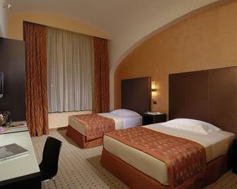Hotel La Cartiera - Vignola - Slaapkamer