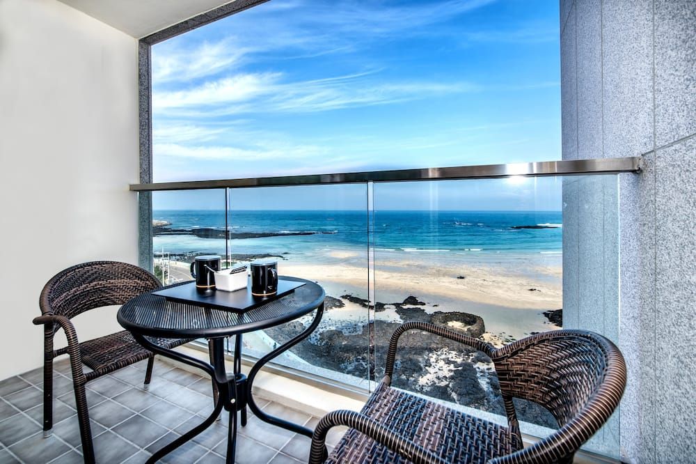 آيمي جيجو بيتش هوتل هامدي يا دول