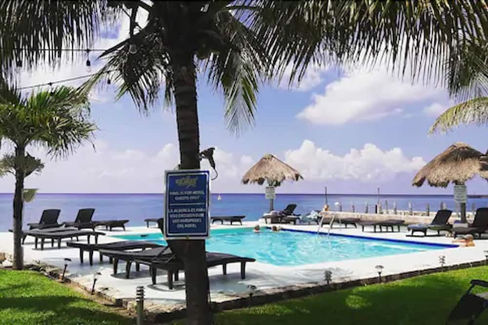 Blue Angel Resort - קוזומל - בריכה