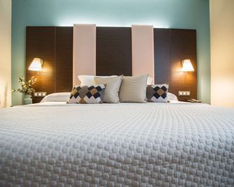 آز بامبلونا نورتي - بنبلونة - غرفة نوم