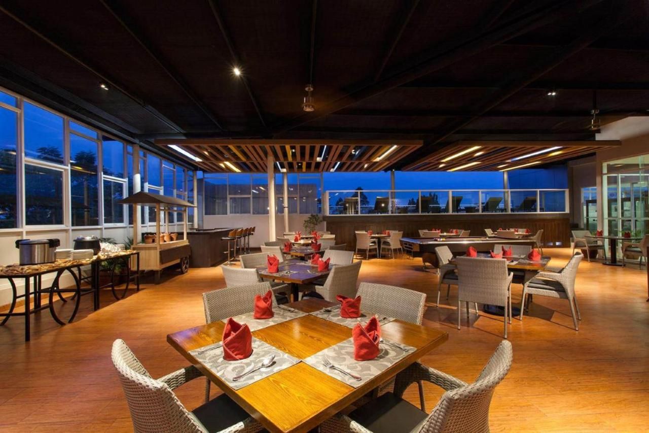 Days Hotel & Suites by Wyndham Jakarta Airport thumbnail 2