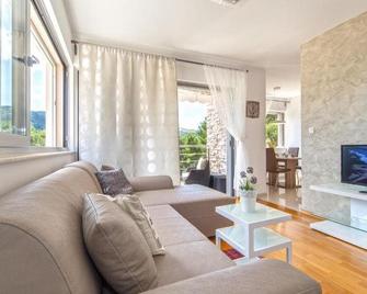Madrugada Apartments - Stari Grad - Sala de estar