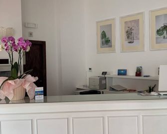 Hotel Conte - Ischia - Recepção