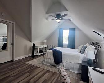 Picturesque Denton Spot - Denton - Habitación