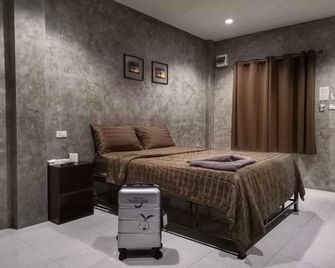 4Hearts Loft House - Surat Thani - Habitación
