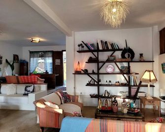 Guest House Villa 2 Santos - Porto Seguro