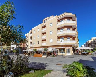 Hotel Maga - Puerto de la Cruz - Building