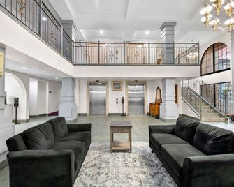 Clarion Inn Branson - Branson - Lobby