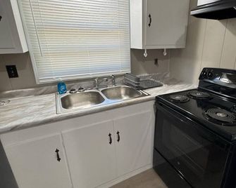 Cozy 1-bedroom home in the heart of Jonesboro! - Jonesboro