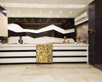 Hotel Manama - מומבאי - דלפק קבלה