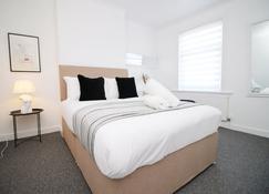 Bristol Street (2br Free Parking)| Cohost Partners - Newport - Sypialnia