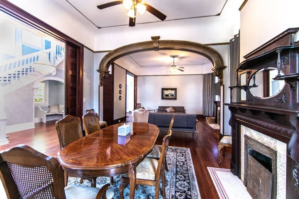 Claiborne Historic Mansion - 5 bed-3bath - ניו אורלינס - חדר אוכל