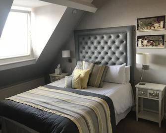 Hollies Guest House - York - Bedroom