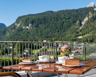 Hotel Hanauerlehen - ruhige & zentrale Top-Lage - mit Schwimmbad, Sauna, Parkplätze & Café - bayerischer Familienbetrieb - Schönau am Königssee - Balcon