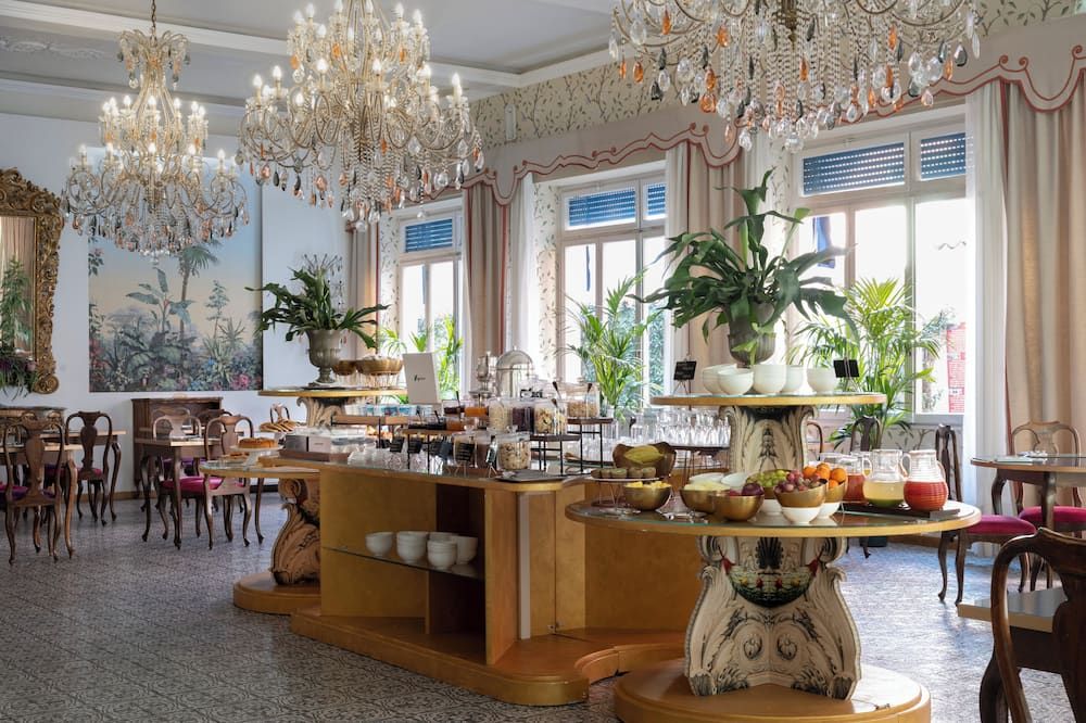 بالاس هوتل - بياريدجو - مطعم