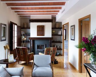 Villa Monsalva - Corbera