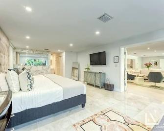 Lvs Cascada- Exclusive Offer W/ Golf/Pool/Hottub/Beach - Fort Lauderdale - Bedroom