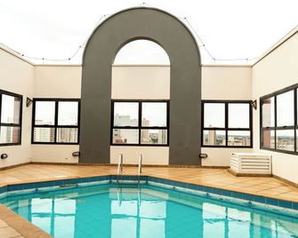 New Life Piracicaba by Atlantica - Piracicaba - Πισίνα