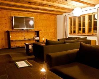 Hotel Mulin by Amanthos - Breil/Brigels - Obývací pokoj