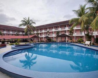 Hotel Seri Malaysia Mersing - Mersing - Pool