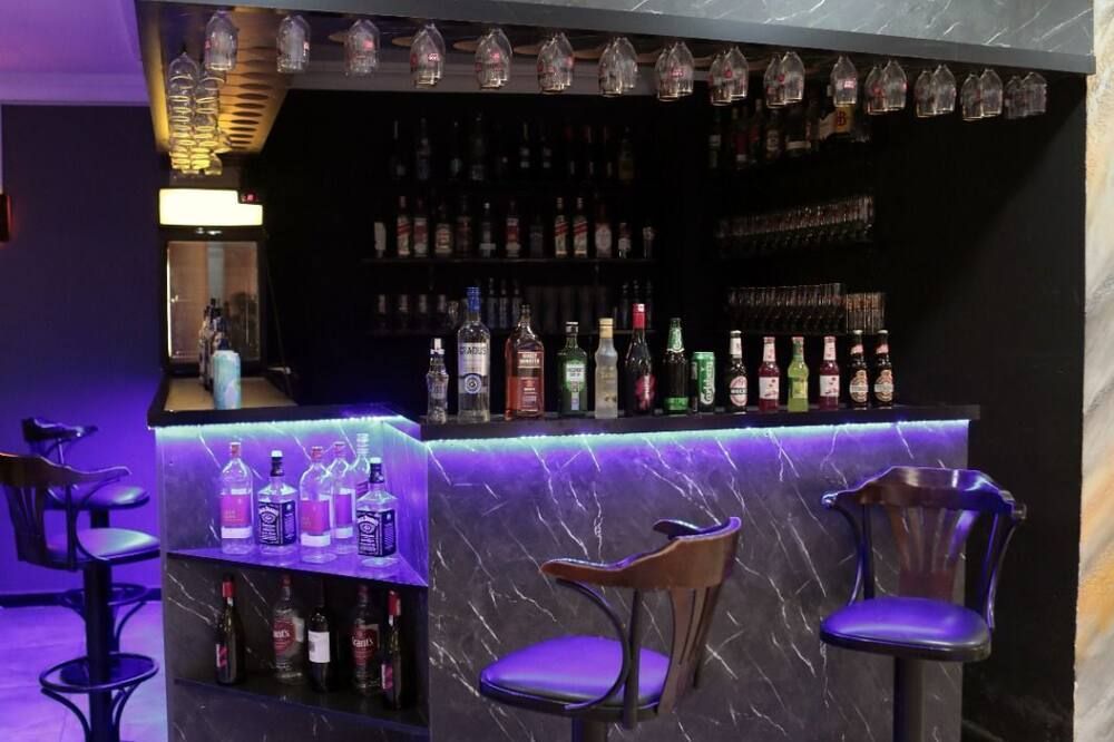 Dimet Park Hotel