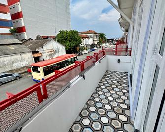 The Harbour - Penang - Балкон