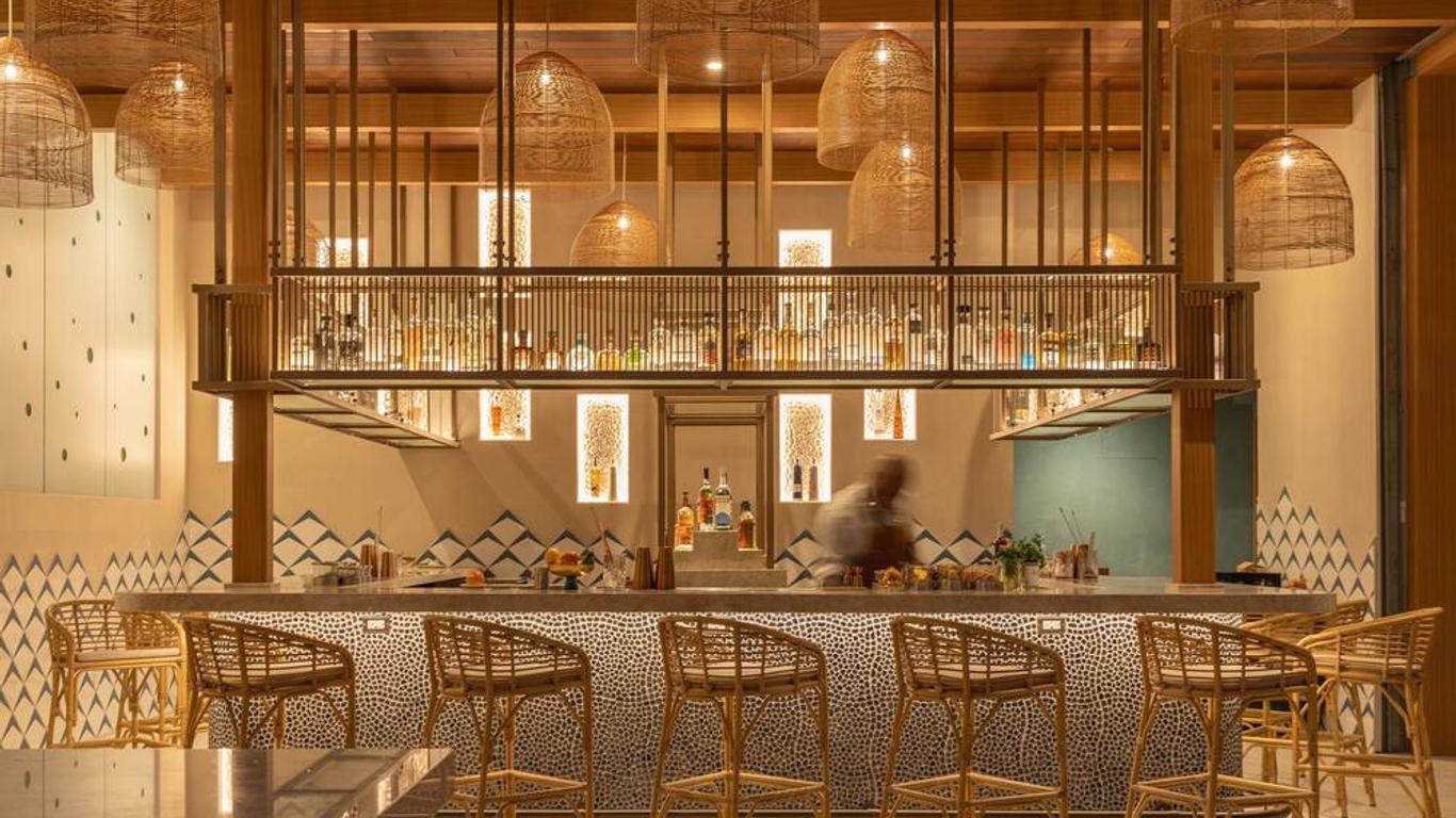 The Delphi Hotel