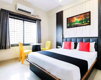 Hotel Plaza Avenue - Mangalúru - Ložnice