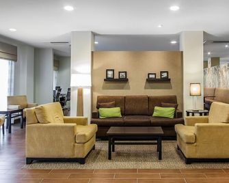 Sleep Inn & Suites Near Grand Forks Alerus Center - Grand Forks - Lounge