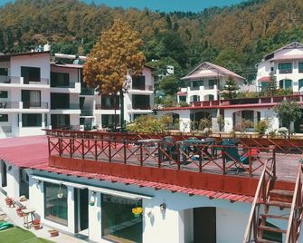 Just Naturals Wellness Resort Nainital - נאיניטל - בניין