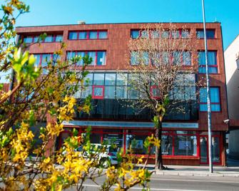 Hotel Garni Vizura Sport - Belgrade - Building