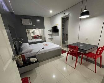 Hotel Sogo Edsa Cubao - Manila - Bedroom